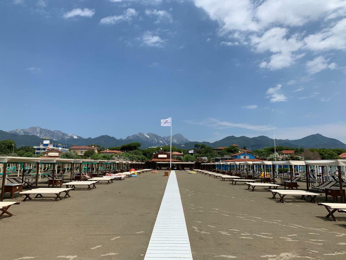 Villa Allende In Forte Dei Marmi Exterior foto